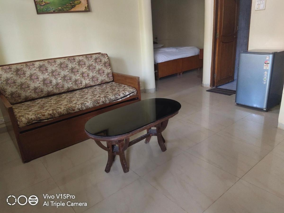Tanisha Guest House Bogmalo Exterior photo